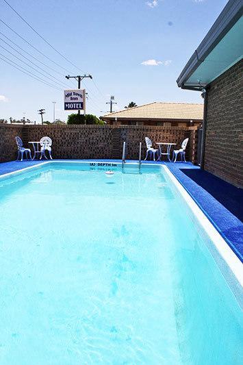 Mid Town Inn Narrabri Buitenkant foto