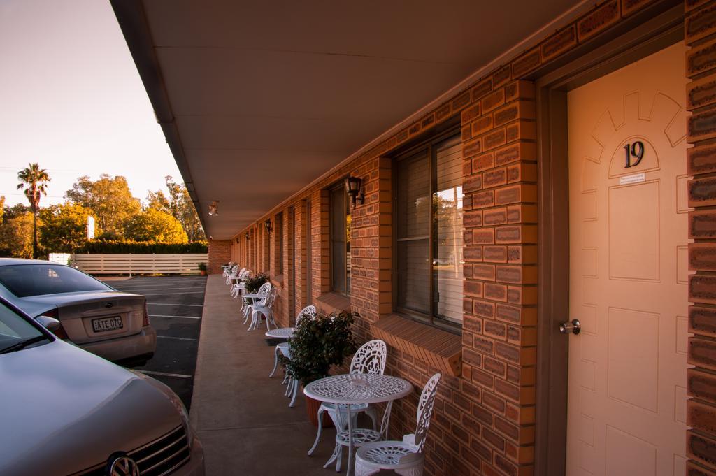 Mid Town Inn Narrabri Kamer foto